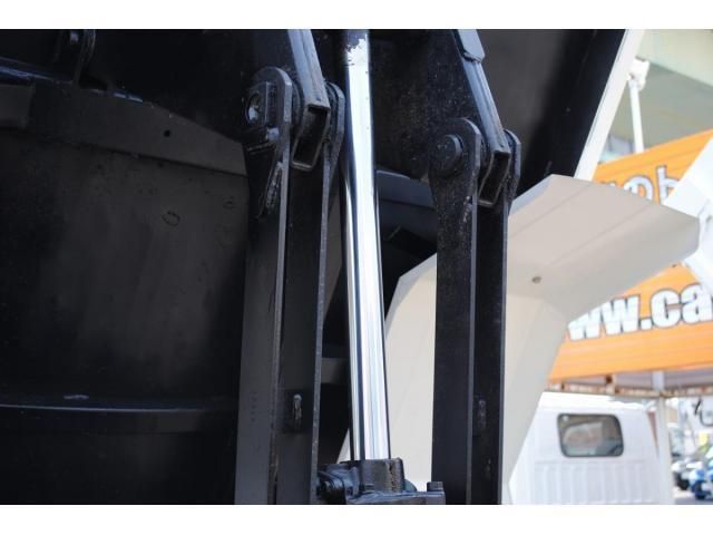 HINO RANGER 2013 Image 31