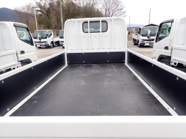 MITSUBISHI CANTER 2025 Image 31