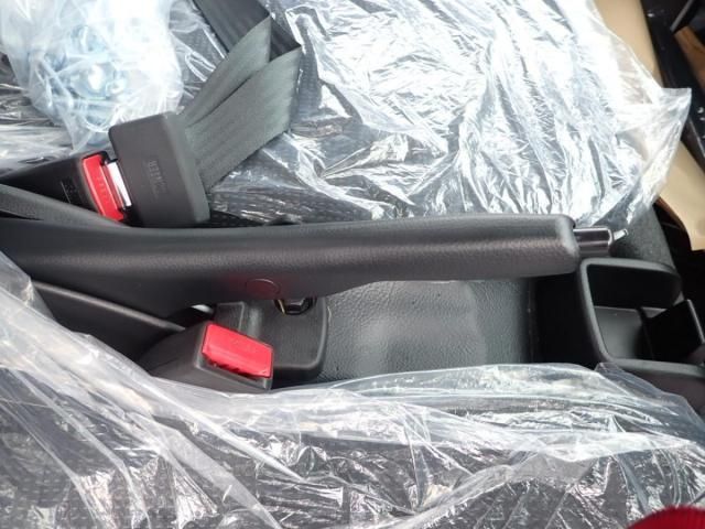 MITSUBISHI CANTER 2025 Image 31