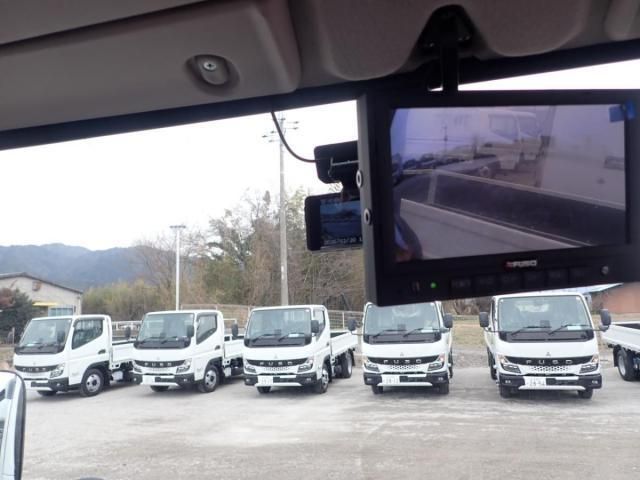 MITSUBISHI CANTER 2025 Image 31