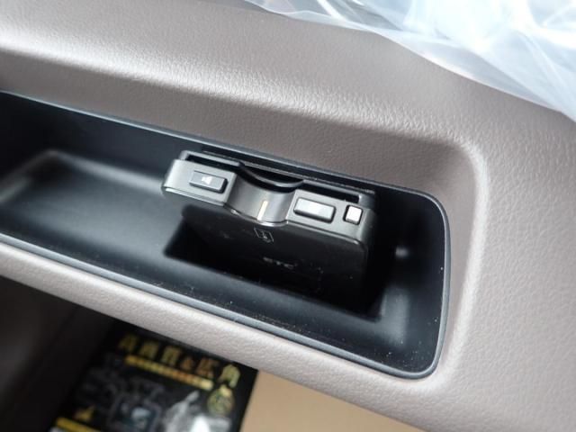 MITSUBISHI CANTER 2025 Image 31