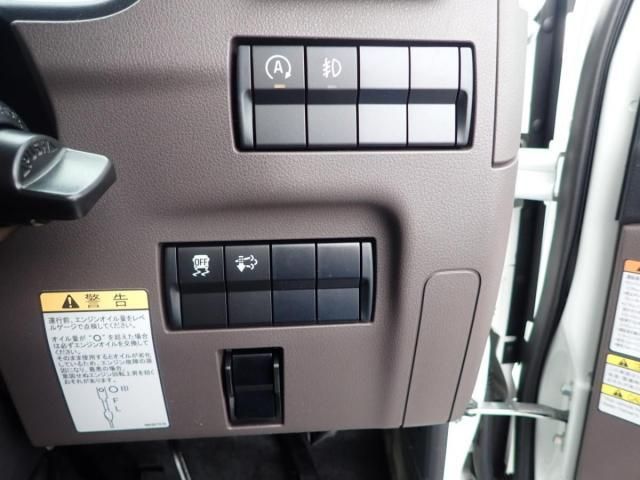 MITSUBISHI CANTER 2025 Image 31