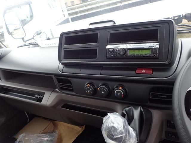 MITSUBISHI CANTER 2025 Image 31