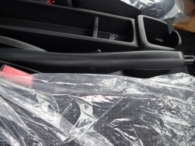 MITSUBISHI CANTER 2025 Image 31