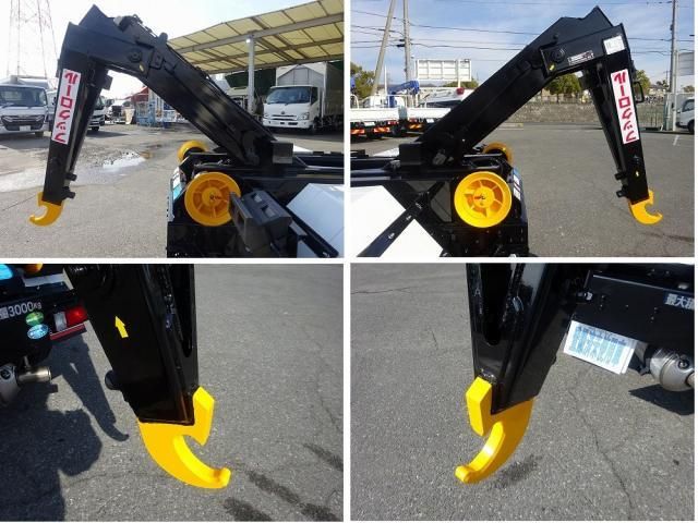 MITSUBISHI CANTER 2025 Image 31