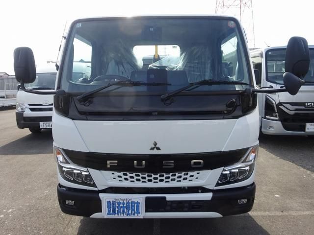 MITSUBISHI CANTER 2025 Image 31