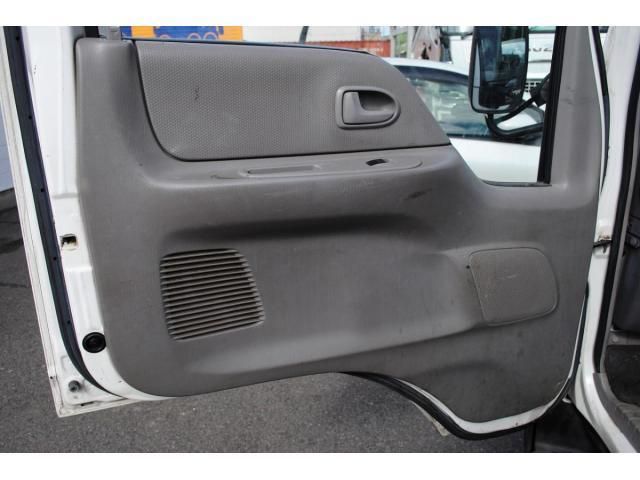 MAZDA TITAN 2004 Image 31