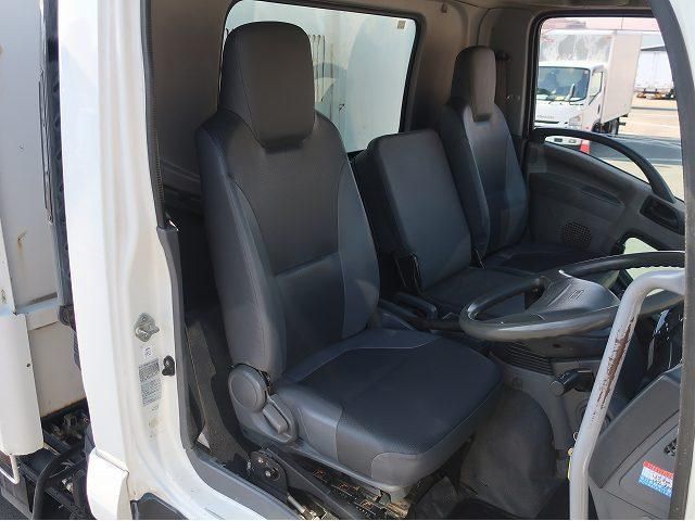 ISUZU FORWARD 2013 Image 31