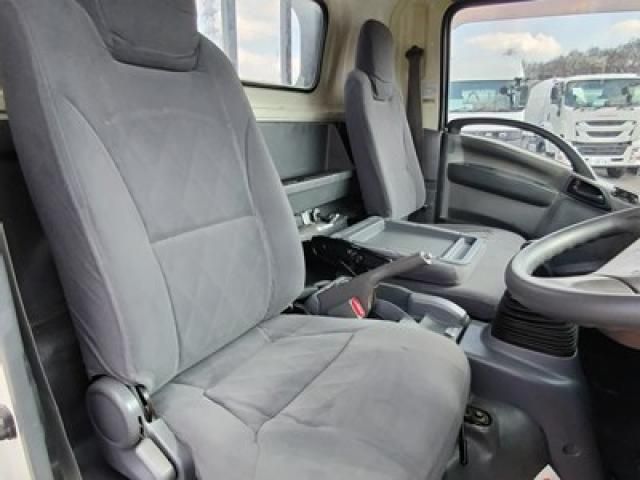 ISUZU ELF 2013 Image 31