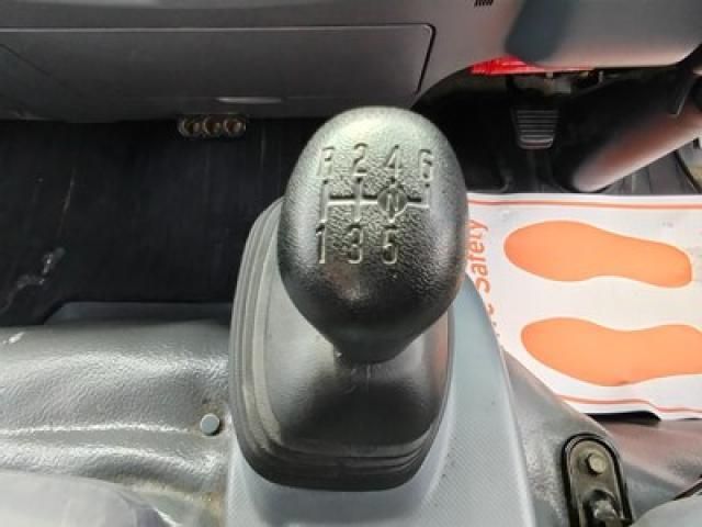 ISUZU ELF 2013 Image 31