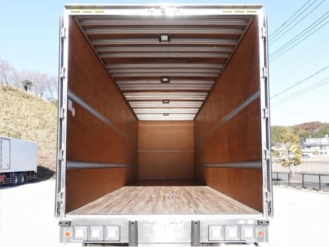 ISUZU FORWARD 2016 Image 31