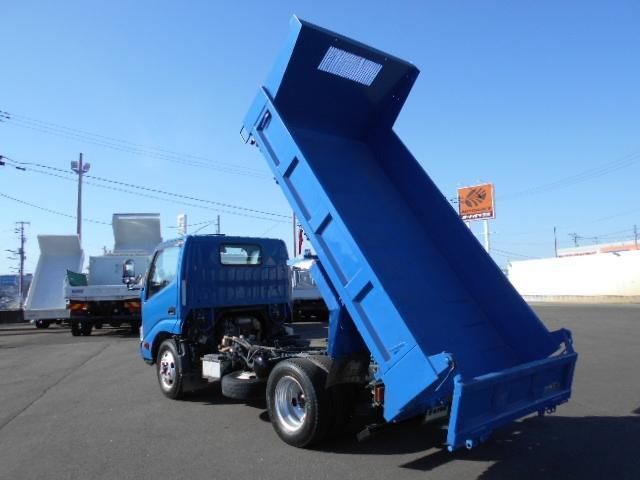 HINO DUTRO 2015 Image 31