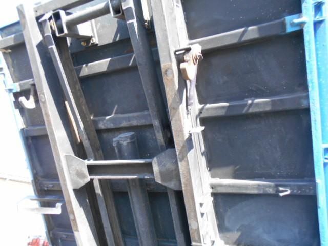 HINO DUTRO 2015 Image 31