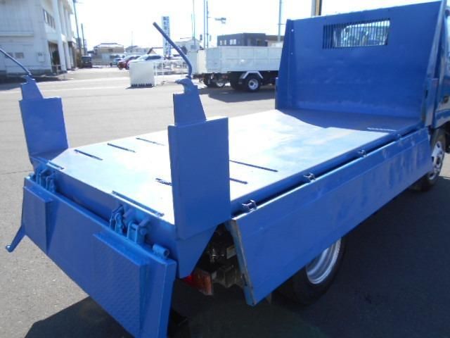 HINO DUTRO 2015 Image 31