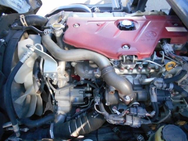 HINO DUTRO 2015 Image 31