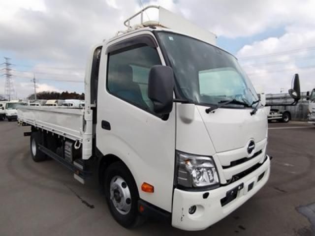 HINO DUTRO 2021 Image 31