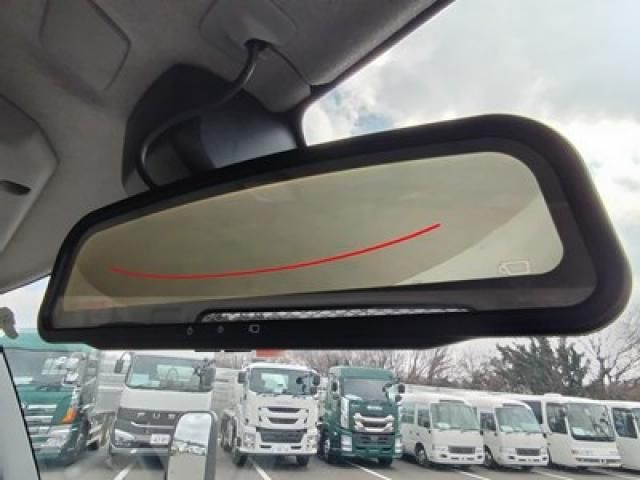 HINO DUTRO 2021 Image 31