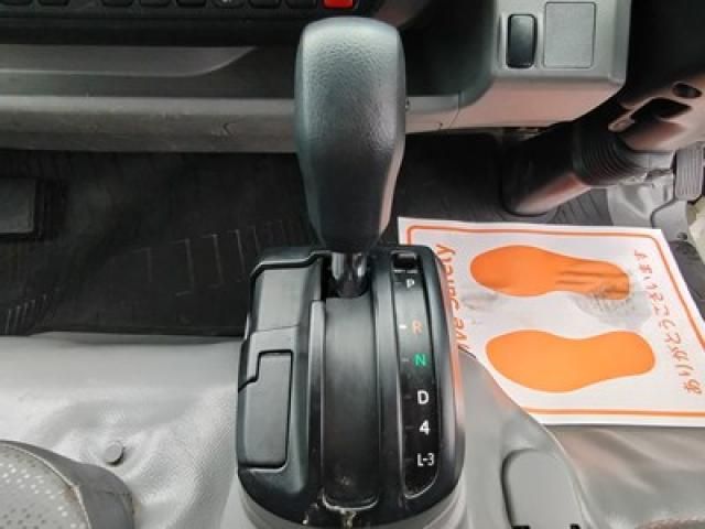 HINO DUTRO 2021 Image 31