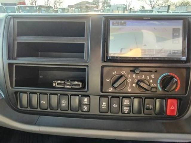 TOYOTA DYNA 2020 Image 31