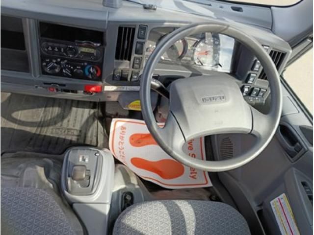 ISUZU ELF 2021 Image 31