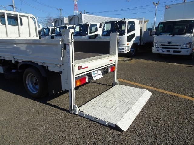 HINO DUTRO 2024 Image 31