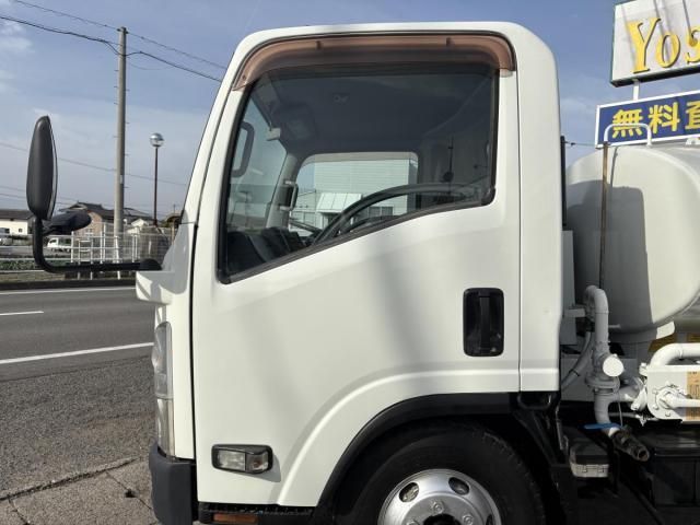 ISUZU ELF 2012 Image 31