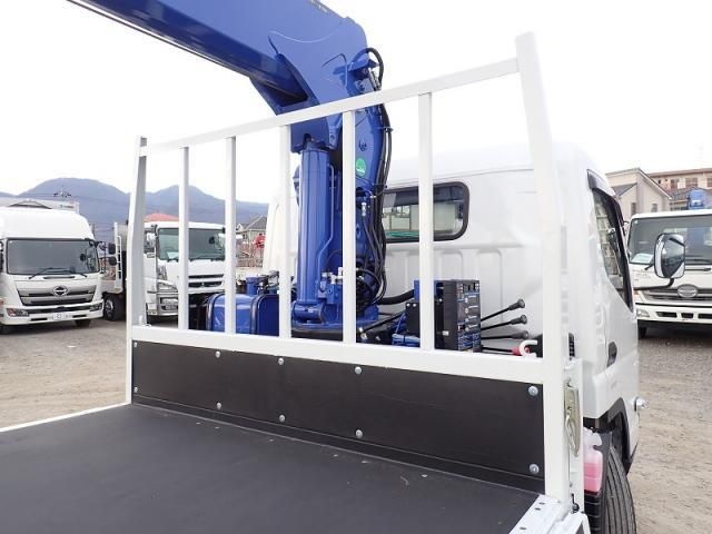 MITSUBISHI CANTER 2025 Image 31