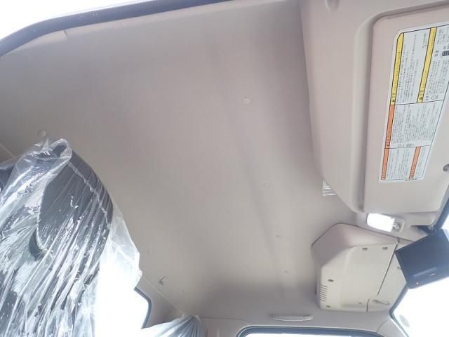 MITSUBISHI CANTER 2025 Image 31