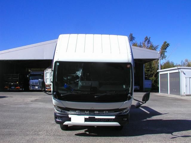 MITSUBISHI CANTER 2025 Image 31