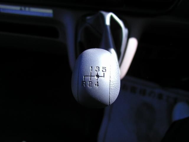 MITSUBISHI CANTER 2025 Image 31