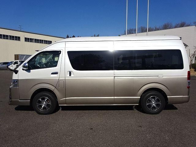 TOYOTA HIACE 2014 Image 31