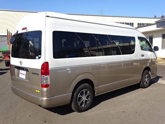 TOYOTA HIACE 2014 Image 31