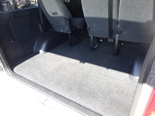 TOYOTA HIACE 2014 Image 31