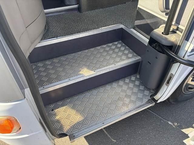 HINO LIESSE 1999 Image 31