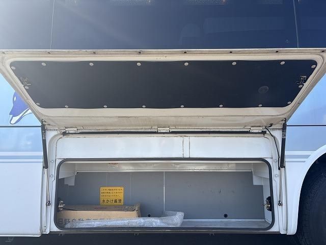 HINO LIESSE 1999 Image 31