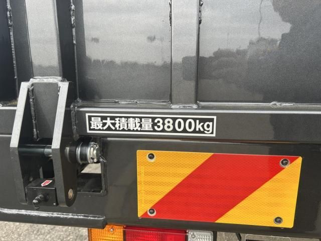 MITSUBISHI CANTER 2025 Image 31