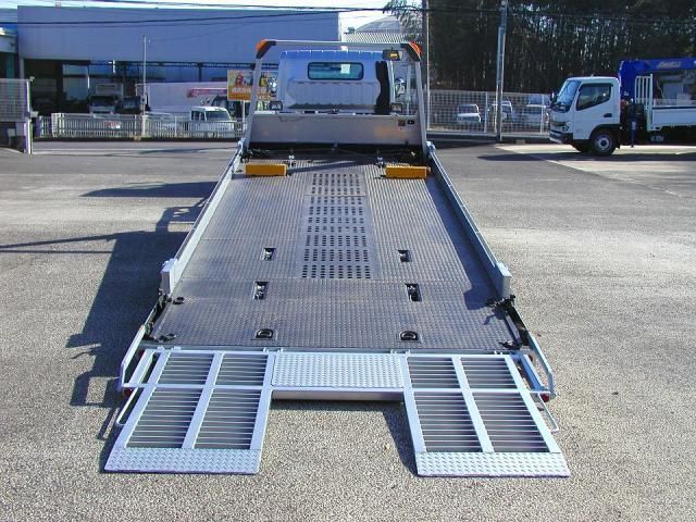 MITSUBISHI CANTER 2022 Image 31