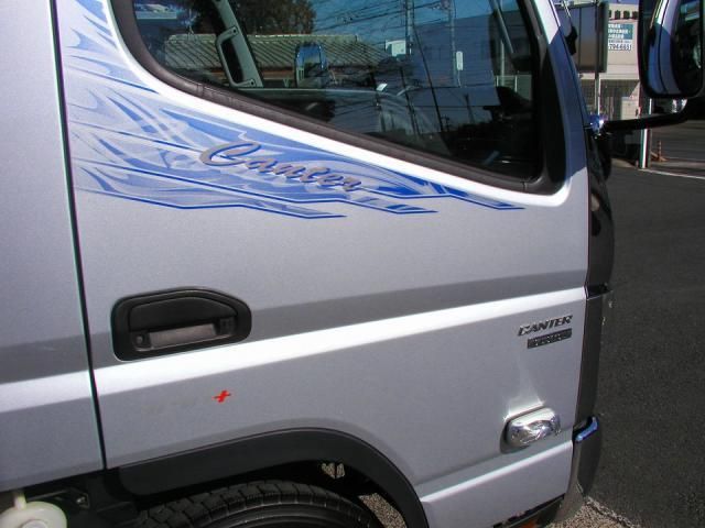 MITSUBISHI CANTER 2022 Image 31