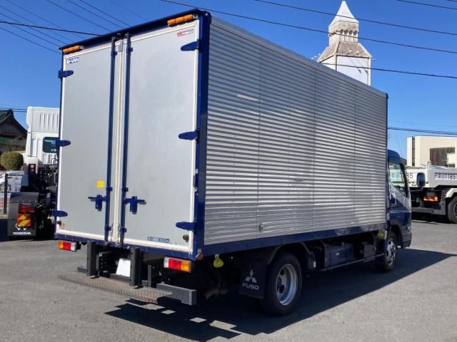 MITSUBISHI CANTER 2021 Image 31