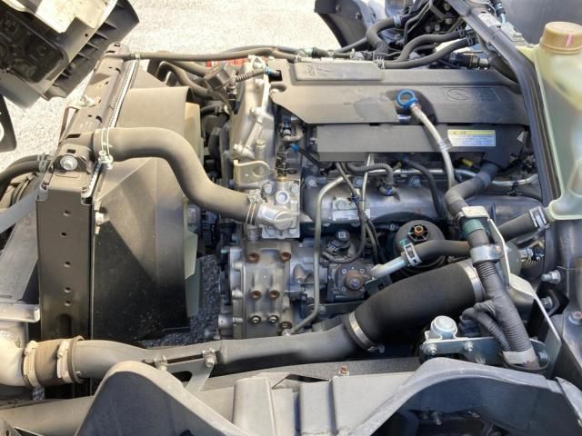 MITSUBISHI CANTER 2021 Image 31