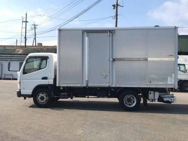 MITSUBISHI CANTER 2016 Image 31