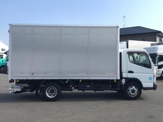 MITSUBISHI CANTER 2016 Image 31