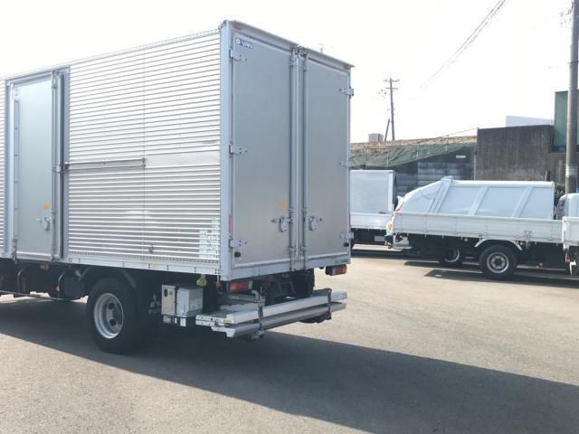 MITSUBISHI CANTER 2016 Image 31