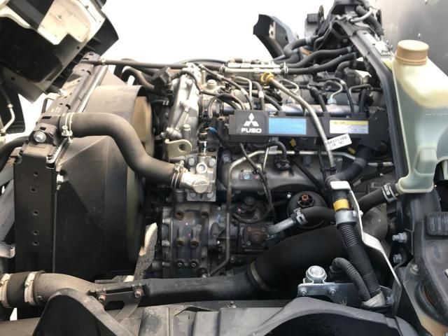 MITSUBISHI CANTER 2016 Image 31