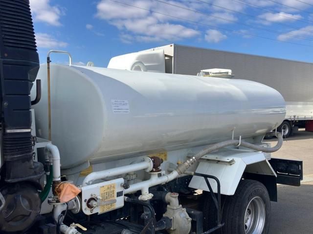 MITSUBISHI FUSOU FIGHTER 2007 Image 31