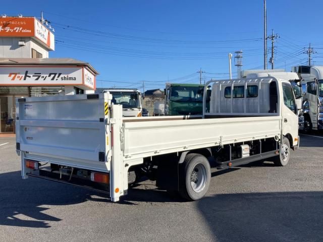 HINO DUTRO 2023 Image 31