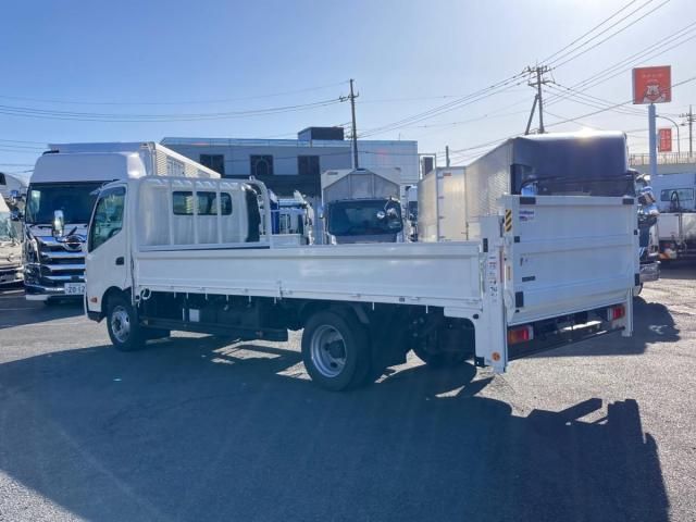 HINO DUTRO 2023 Image 31