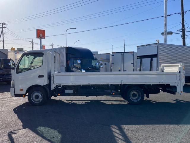 HINO DUTRO 2023 Image 31