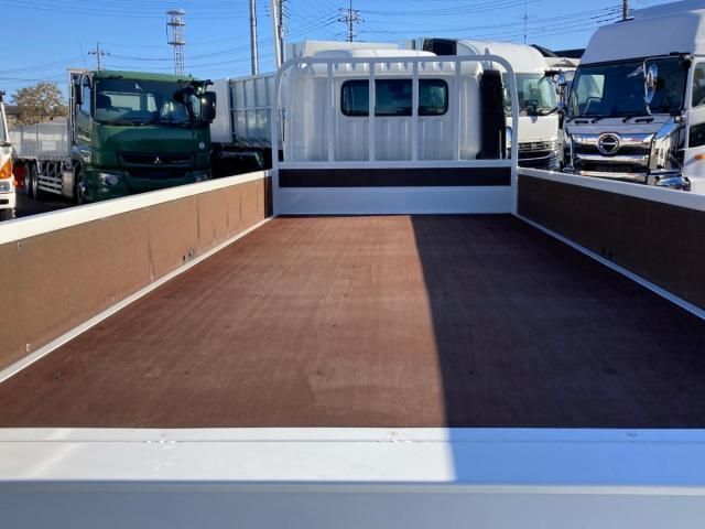 HINO DUTRO 2023 Image 31