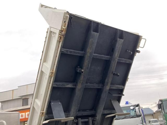 TOYOTA DYNA 2023 Image 31